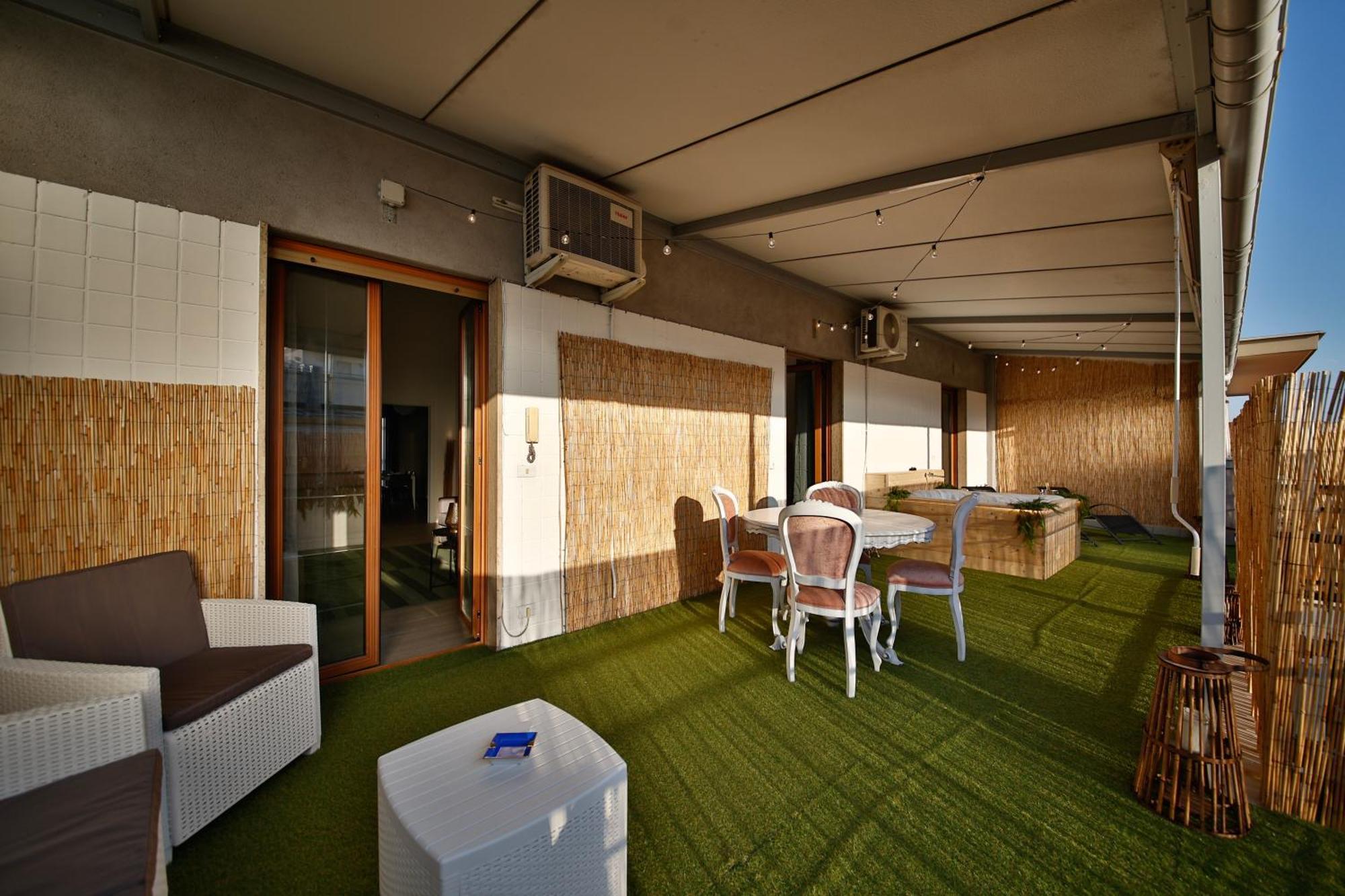 Atticoderossi A 500Mt Da Stazione&Centrostorico Apartment บารี ภายนอก รูปภาพ