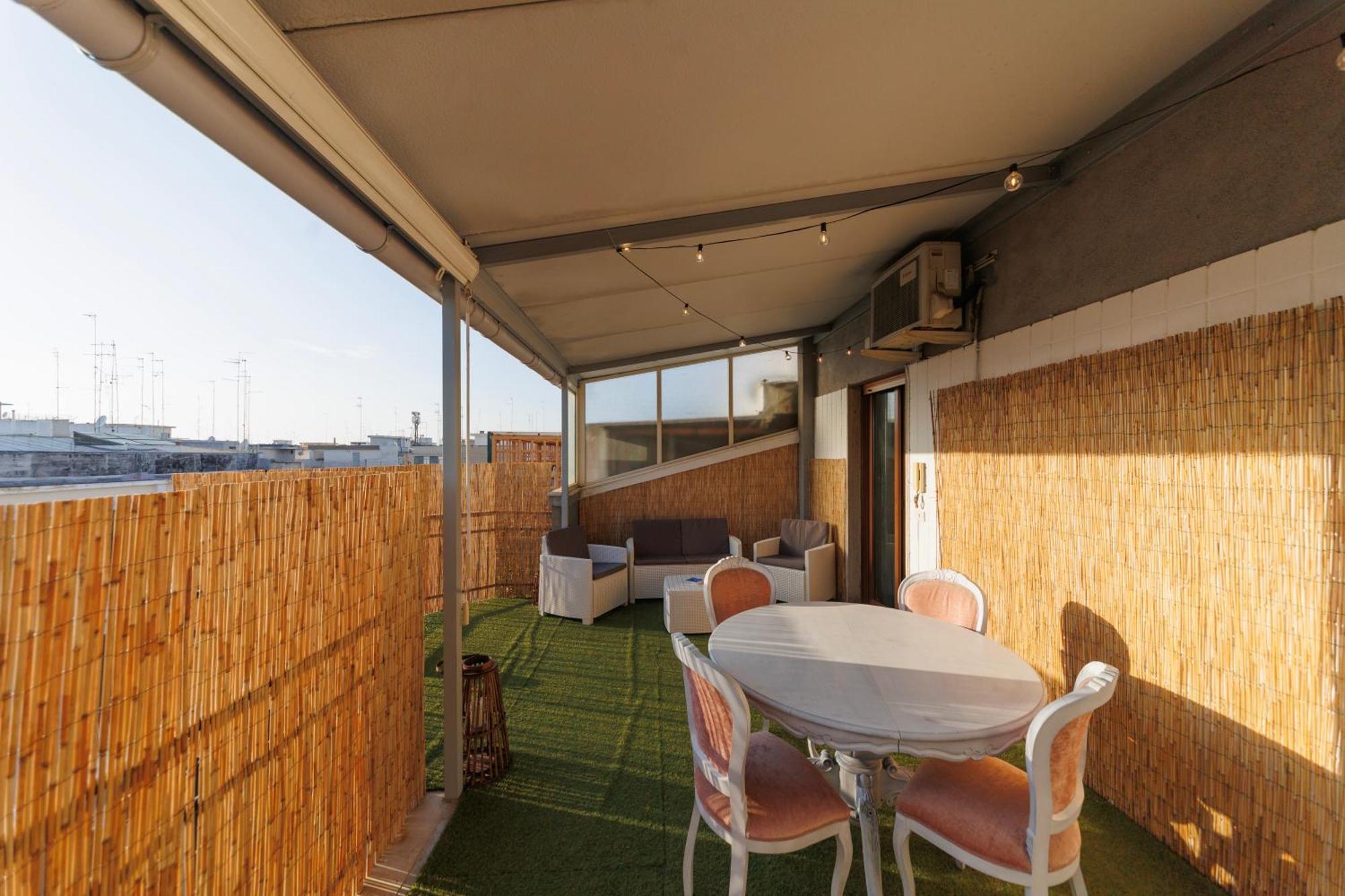 Atticoderossi A 500Mt Da Stazione&Centrostorico Apartment บารี ภายนอก รูปภาพ