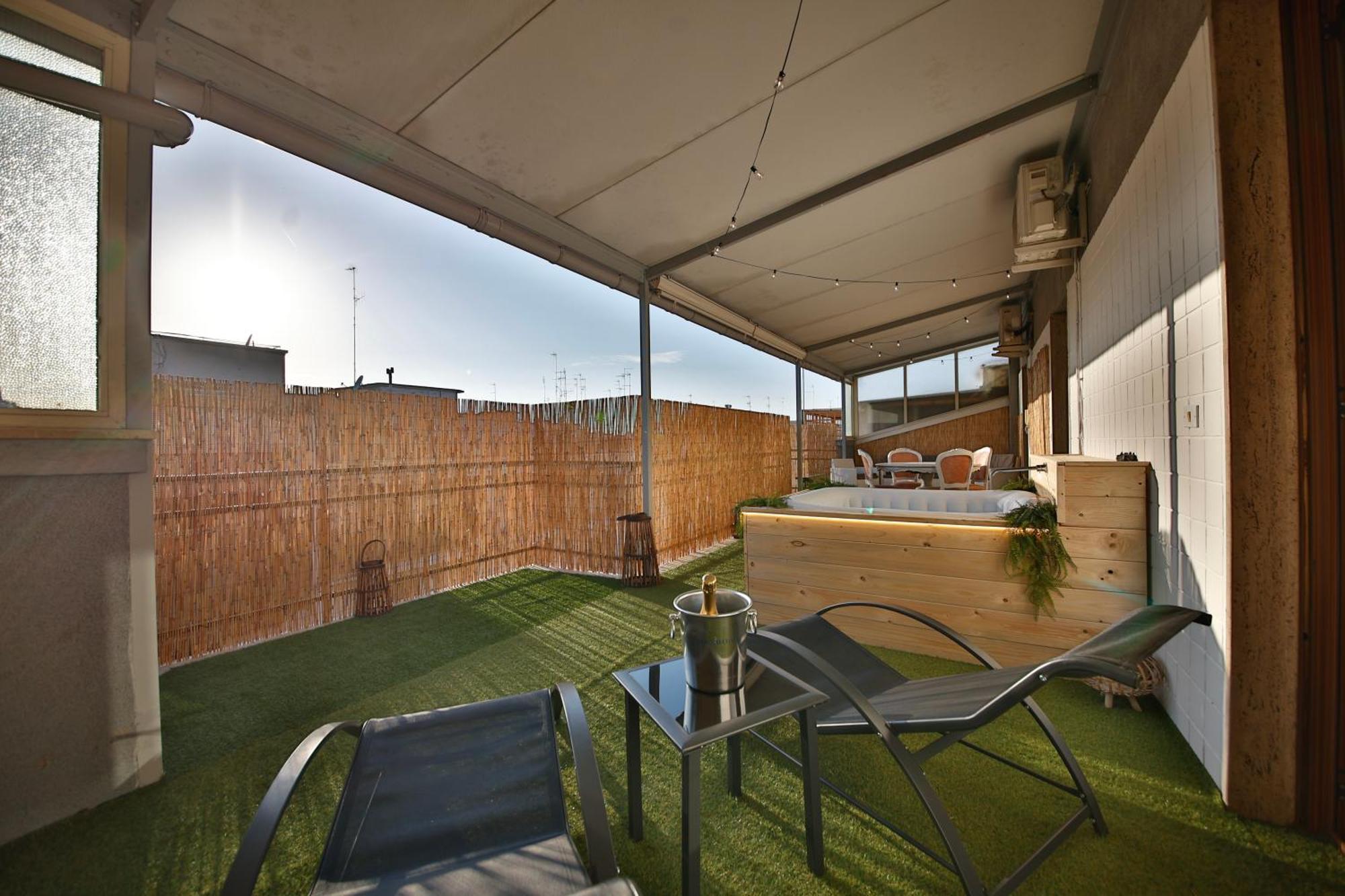 Atticoderossi A 500Mt Da Stazione&Centrostorico Apartment บารี ภายนอก รูปภาพ