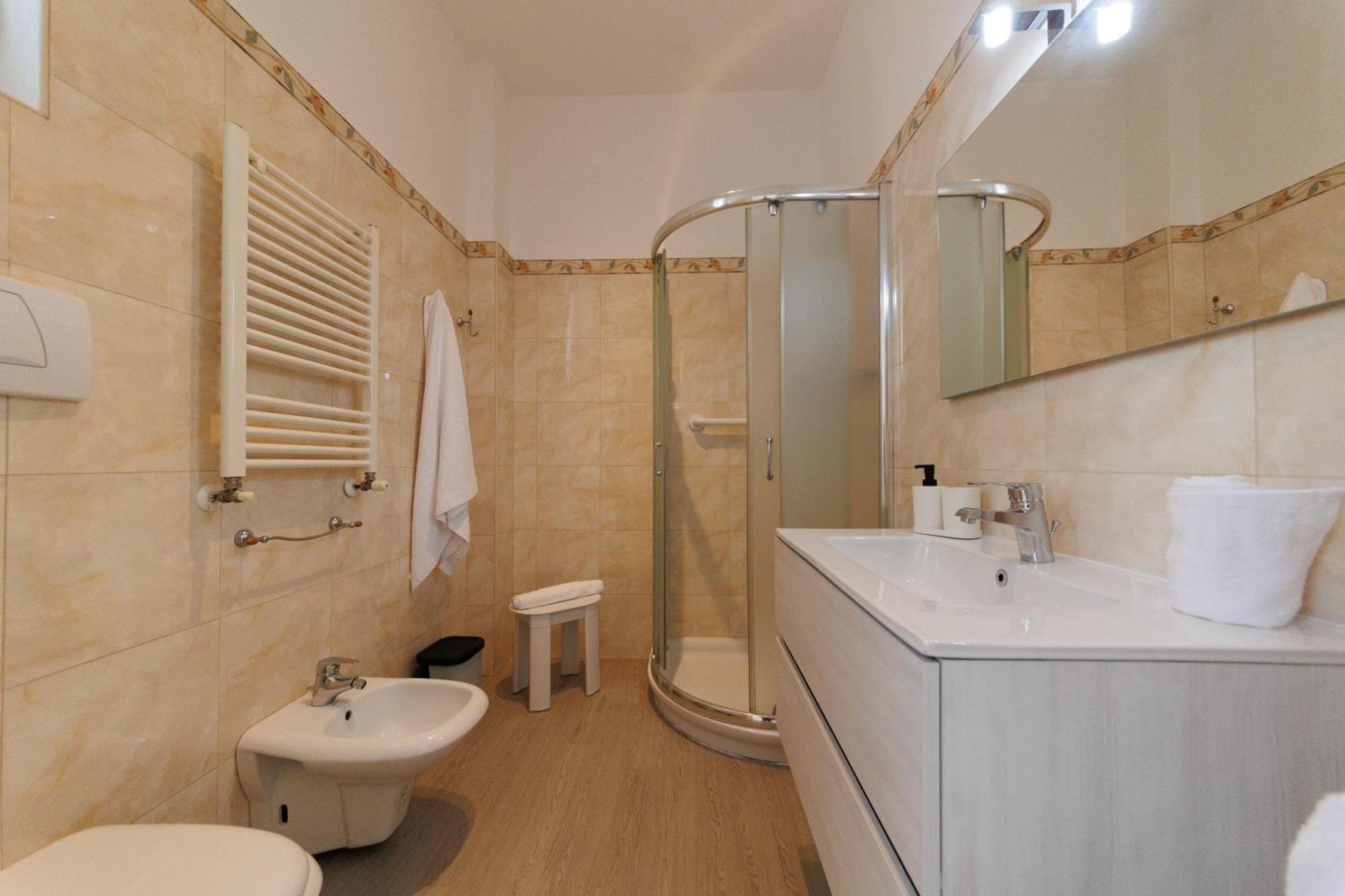 Atticoderossi A 500Mt Da Stazione&Centrostorico Apartment บารี ภายนอก รูปภาพ
